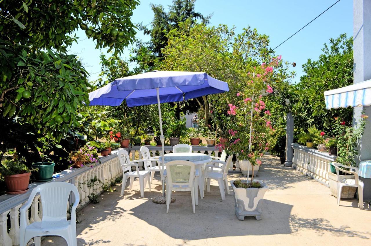 Riverside Apartments Chiara Ulcinj Eksteriør billede