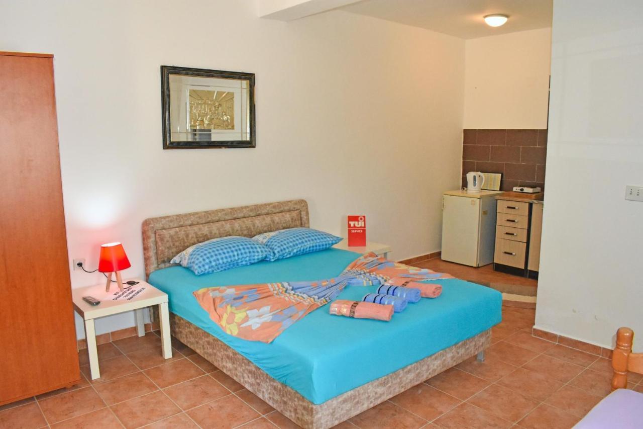 Riverside Apartments Chiara Ulcinj Eksteriør billede