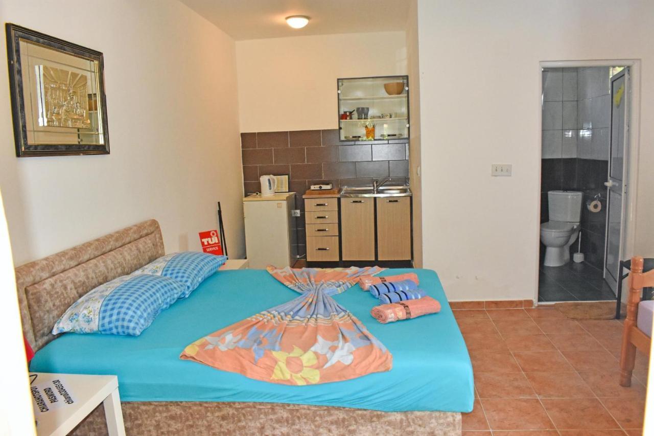 Riverside Apartments Chiara Ulcinj Eksteriør billede