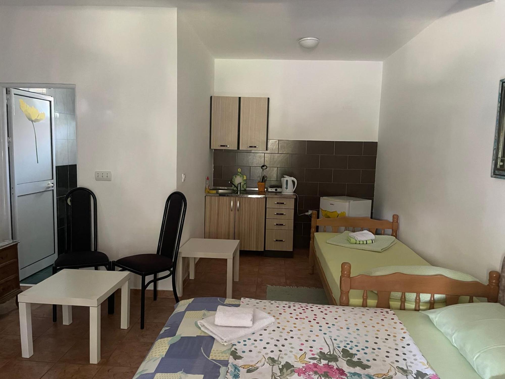 Riverside Apartments Chiara Ulcinj Eksteriør billede