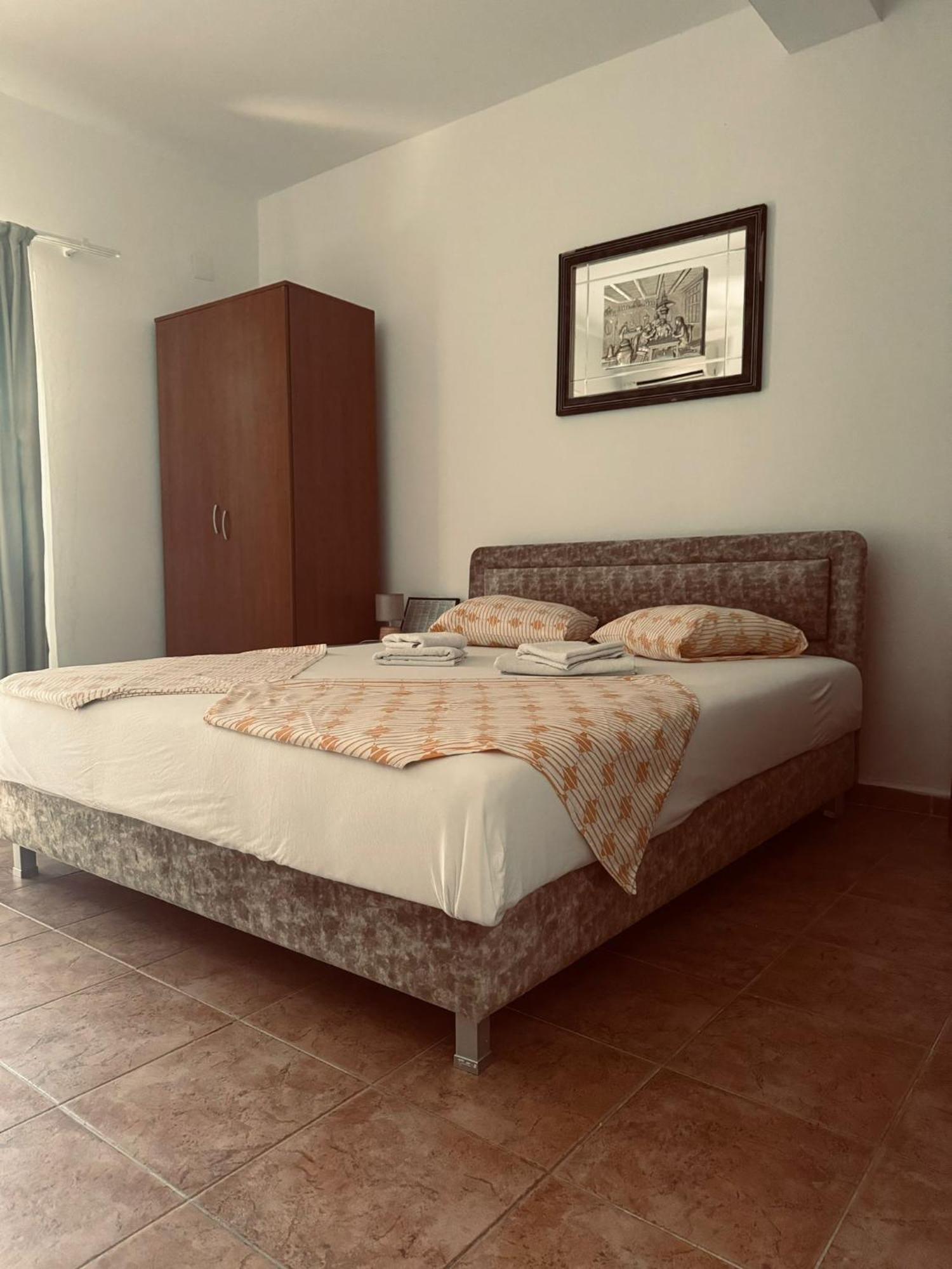 Riverside Apartments Chiara Ulcinj Eksteriør billede
